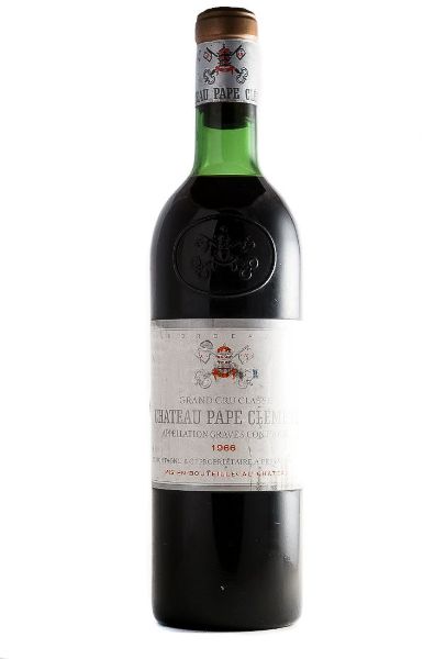 Picture of 1966 Château Pape Clement, Grand Cru Classé Pessac