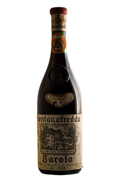 Picture of 1949 Fontanafredda La Villa Barolo, slightly damaged label