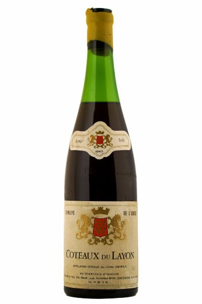 Picture of 1947 Domaine de l'Arche Côteaux du Layon, High shoulder fill
